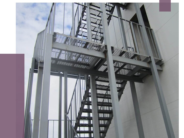 Монтаж пожарных лестниц в Полевской от 7801 руб.