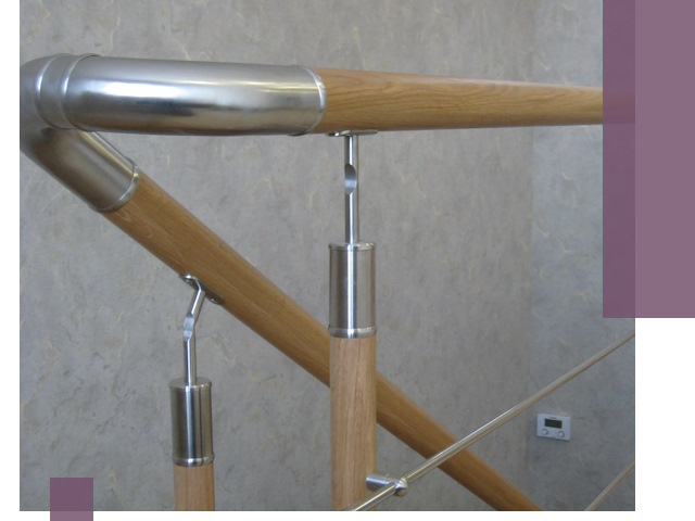 Комбинированные перила на заказ в Полевской — монтаж и производство