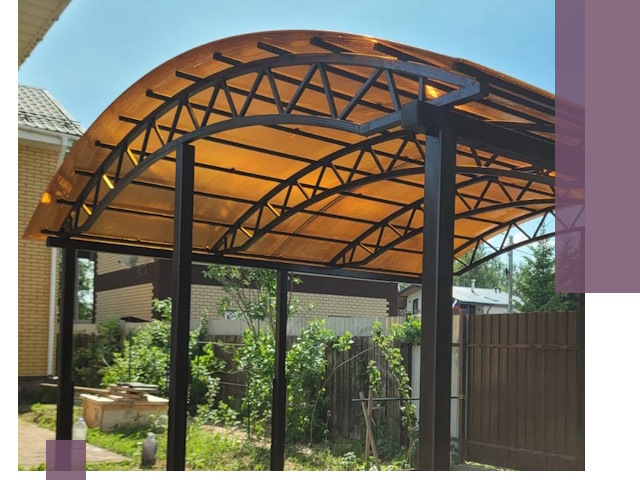 Изготовление навесов под ключ в Полевской из качественных материалов