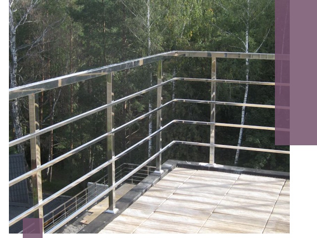 Парапеты из нержавеющей стали в Полевской — изготовление и монтаж