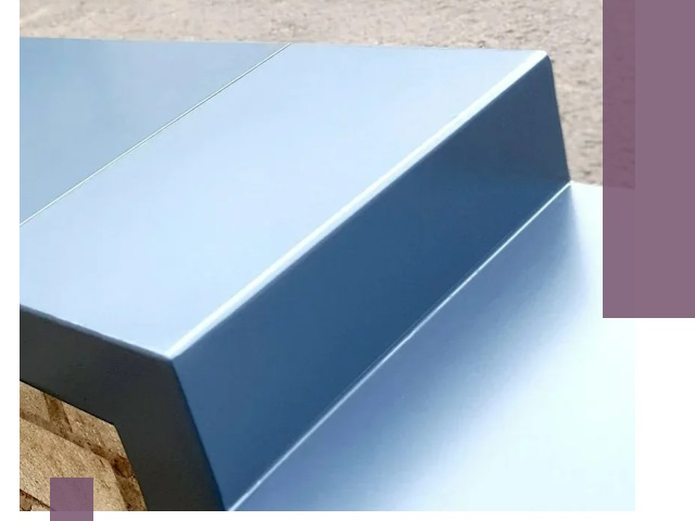 Крышки на парапет в Полевской: изготовление и монтаж под ключ