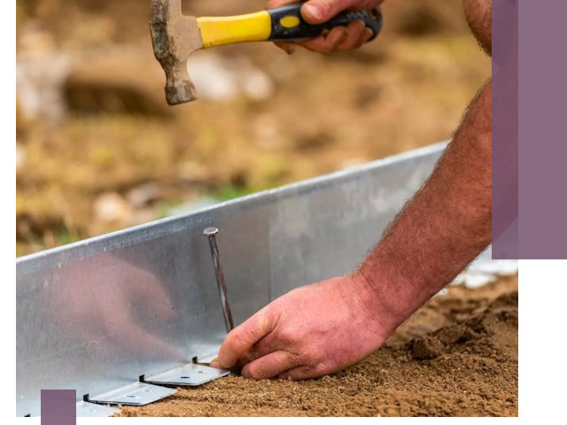 Монтаж металлических бордюров в Полевской быстро и качественно